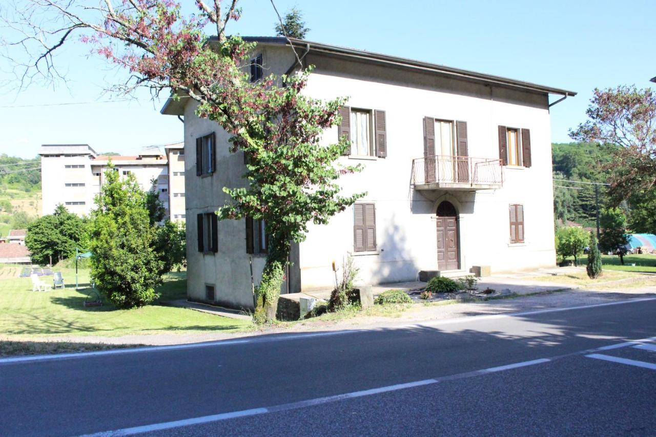 B&B Il Viandante Pontremoli Bagian luar foto